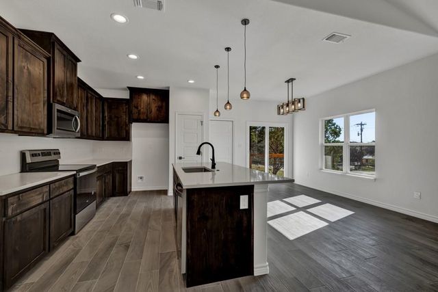 2549 Grandview FRST, Canyon Lake, TX 78133