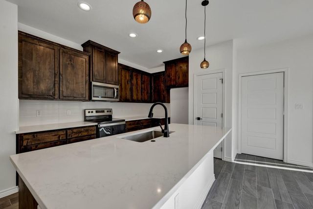 2549 Grandview FRST, Canyon Lake, TX 78133