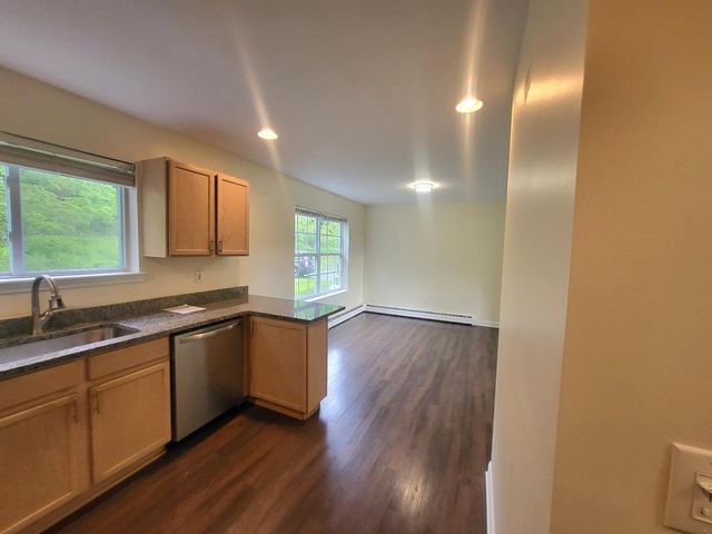 7 Bel Air Drive, Wallkill, NY 12589