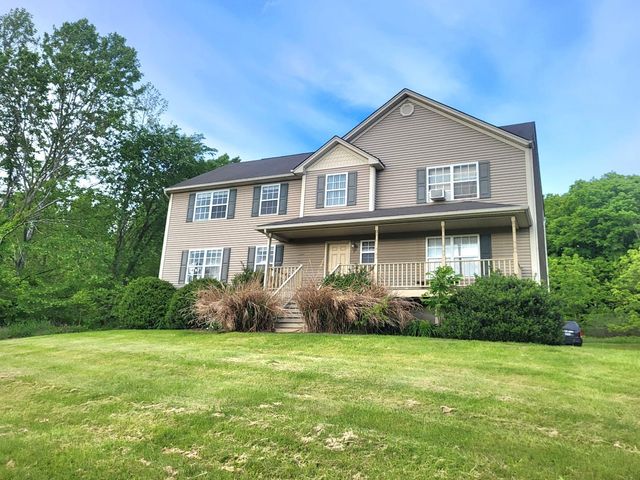 7 Bel Air Drive, Wallkill, NY 12589