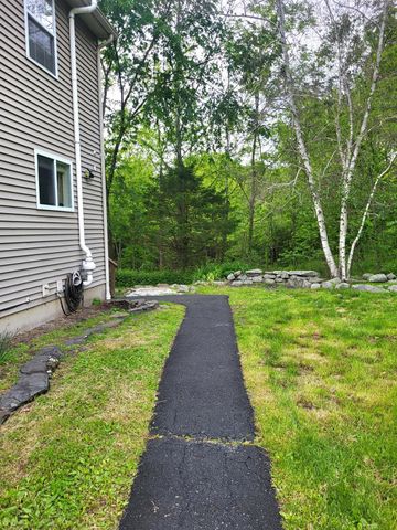 7 Bel Air Drive, Wallkill, NY 12589