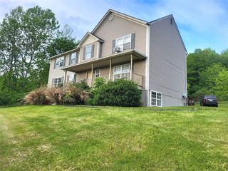 7 Bel Air Drive, Wallkill, NY 12589