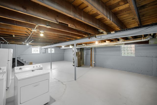 5248 S Narragansett Avenue, Chicago, IL 60638