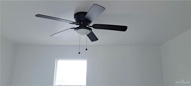 1217 S 1st Street, Harlingen, TX 78550