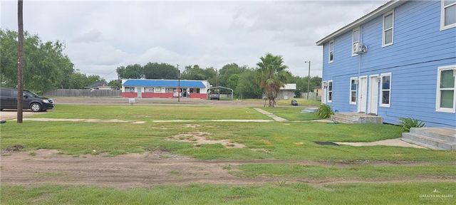 1217 S 1st Street, Harlingen, TX 78550