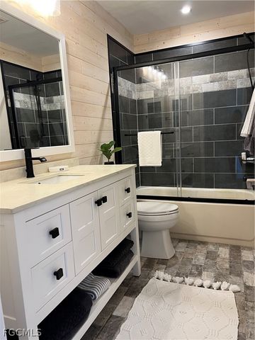 13226 Winsford LN, Fort Myers, FL 33966