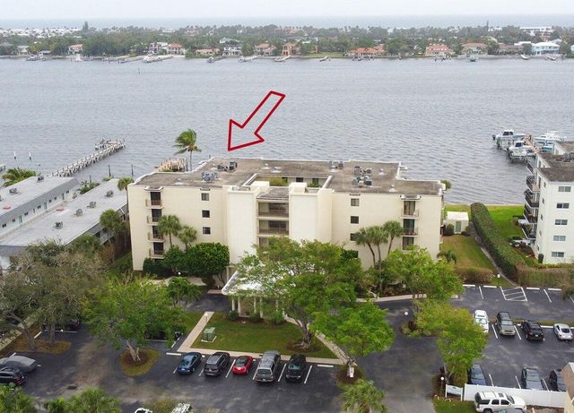 1202 S Lake Drive 502, Lantana, FL 33462