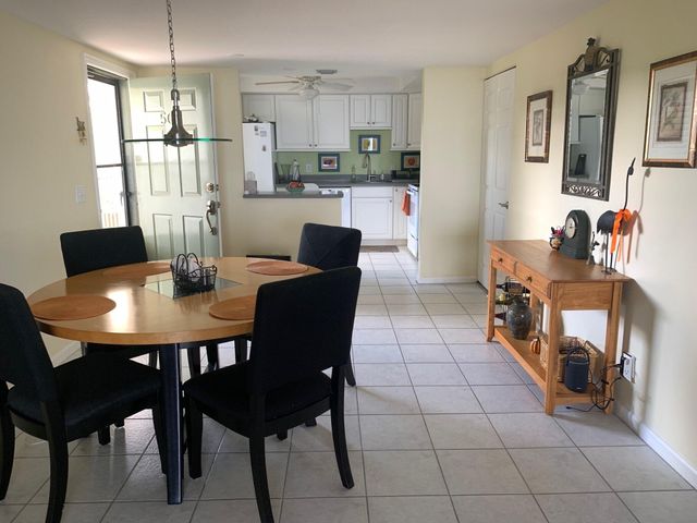 1202 S Lake Drive 502, Lantana, FL 33462