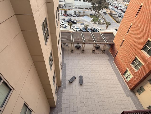 150 Bee Street 716, Charleston, SC 29401