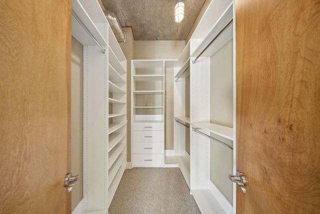 150 Bee Street 716, Charleston, SC 29401