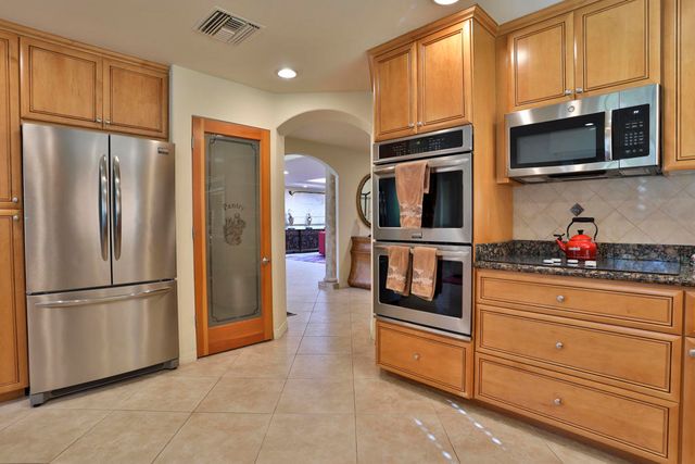 45735 Pawnee Road, Indian Wells, CA 92210