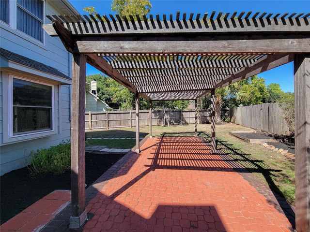 13602 Somersworth Drive, Houston, TX 77041