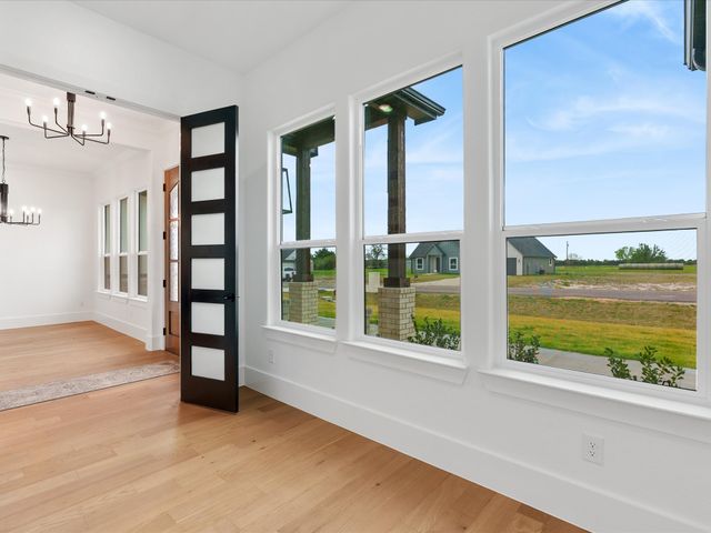 3209 Willow Road, Celeste, TX 75423