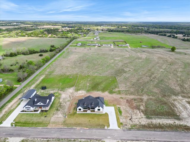 3209 Willow Road, Celeste, TX 75423