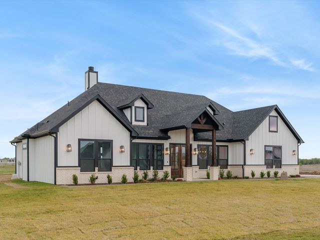 3209 Willow Road, Celeste, TX 75423