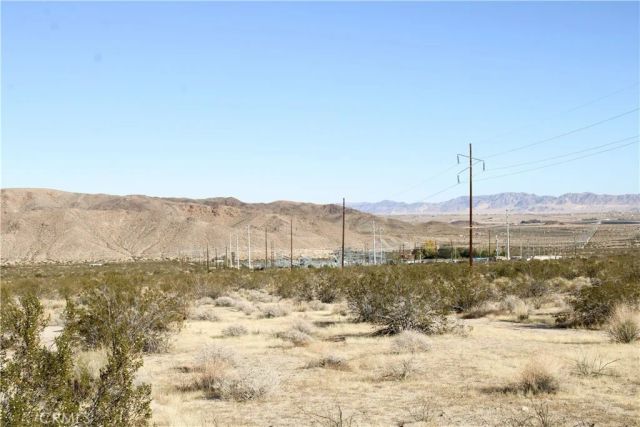 61308104 Dorth, 29 Palms, CA 92277