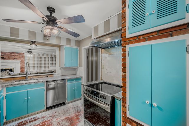 1214 Loma Alta Place, Cleburne, TX 76033