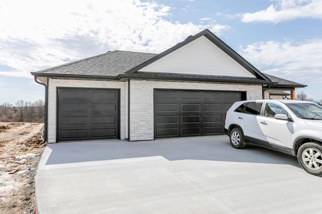 4630 REBELLION LN, Ashland, MO 65010