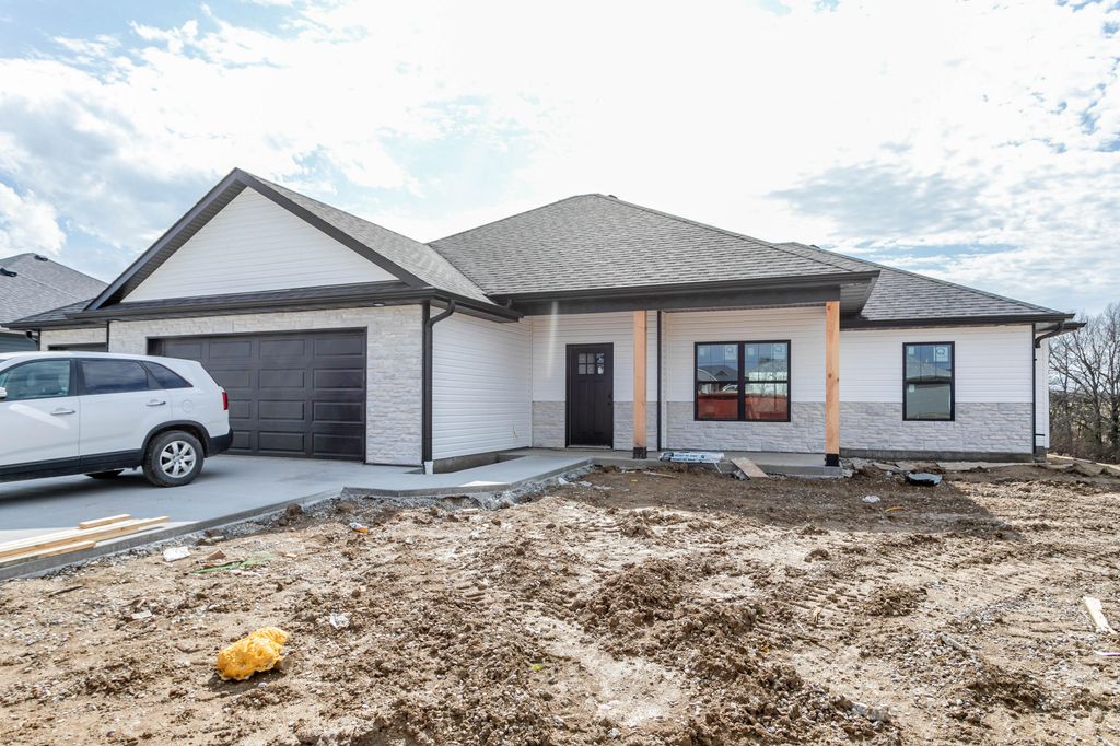 4630 REBELLION LN, Ashland, MO 65010