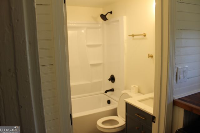 11 Liberty Street, Gainesville, GA 30501