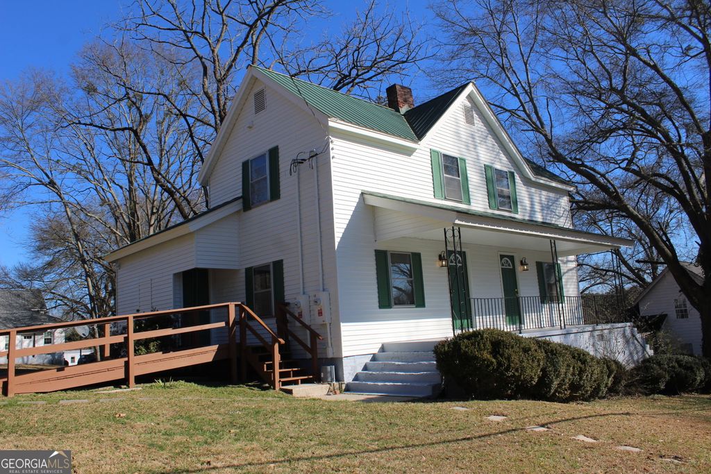 11 Liberty Street, Gainesville, GA 30501