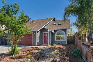 1741 Randon Way, Santa Rosa, CA 95403
