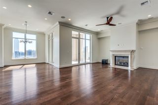 2555 N Pearl Street 2001, Dallas, TX 75201