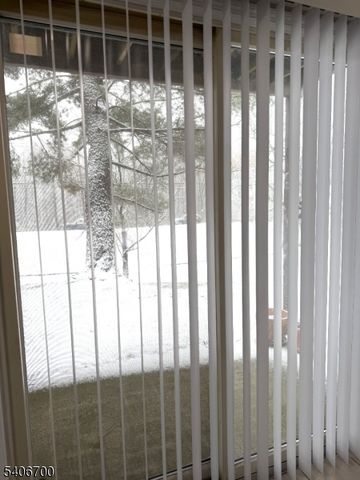 82 Stonyridge Dr, Lincoln Park Boro, NJ 07035