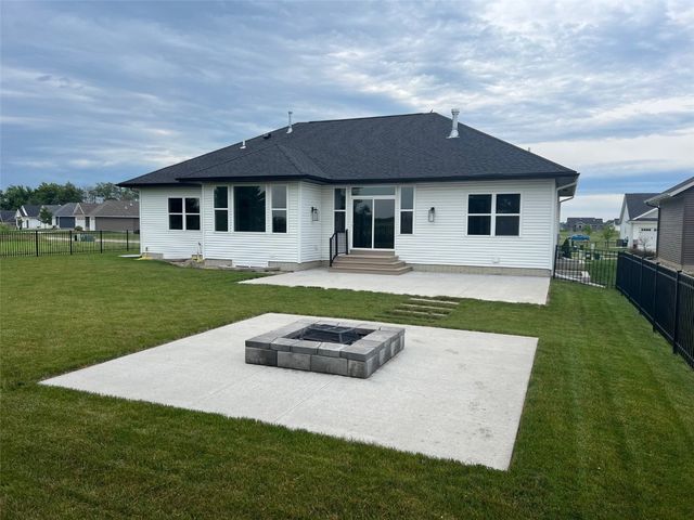 214 Williams Dr., Marion, IA 52302