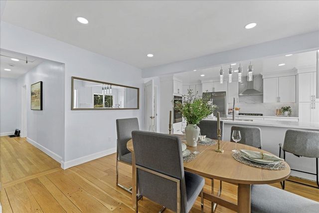 6032 6032 Mauritania Ave, Oakland, CA 94605