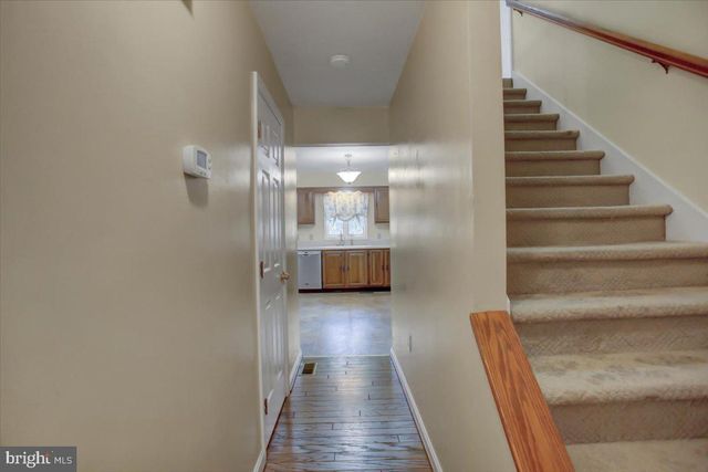 533 HILLTOP CIR, Greencastle, PA 17225