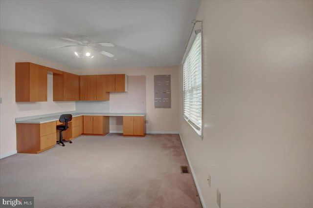 533 HILLTOP CIR, Greencastle, PA 17225