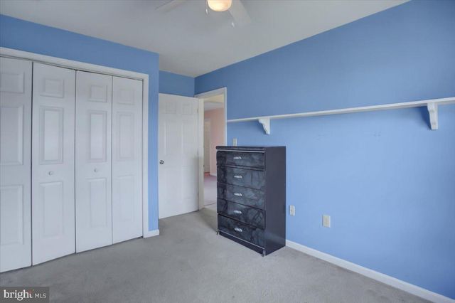 533 HILLTOP CIR, Greencastle, PA 17225