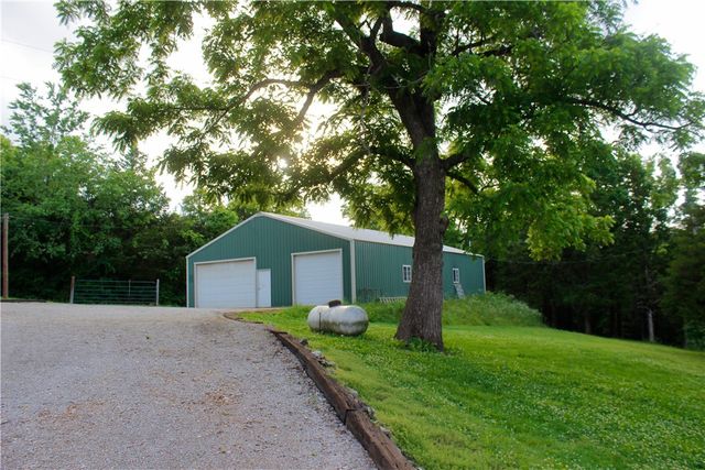 590 County Road 214, Eureka Springs, AR 72631