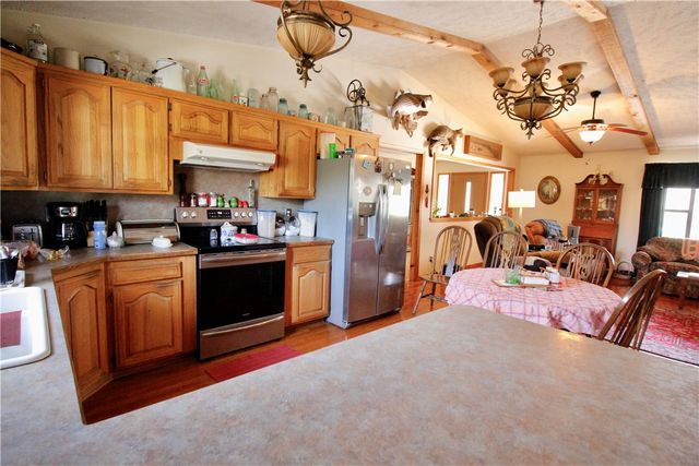 590 County Road 214, Eureka Springs, AR 72631