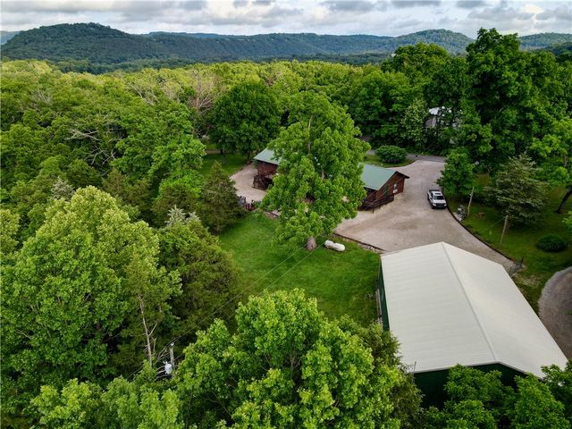590 County Road 214, Eureka Springs, AR 72631