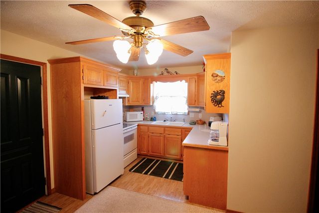 590 County Road 214, Eureka Springs, AR 72631