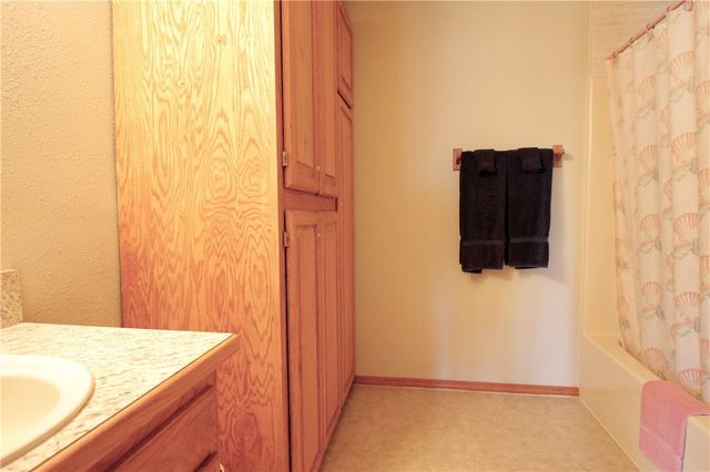 590 County Road 214, Eureka Springs, AR 72631