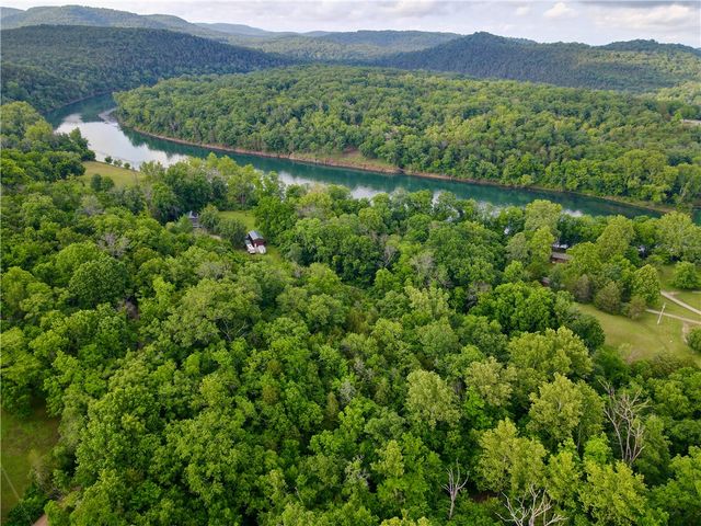 590 County Road 214, Eureka Springs, AR 72631