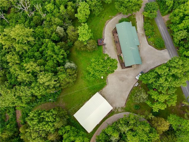 590 County Road 214, Eureka Springs, AR 72631