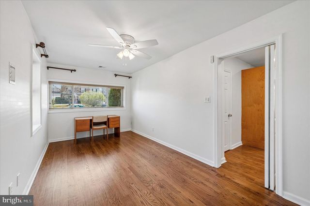 206 OXFORD HILL LN, Havertown, PA 19083