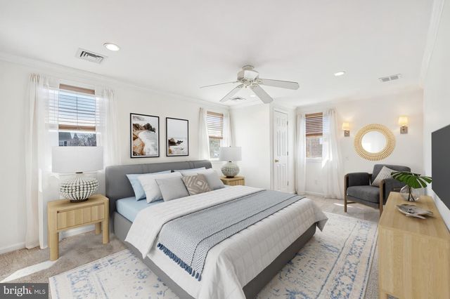 206 OXFORD HILL LN, Havertown, PA 19083