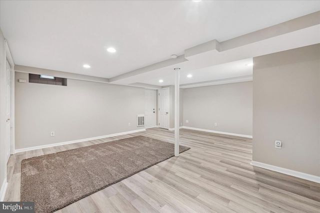 206 OXFORD HILL LN, Havertown, PA 19083