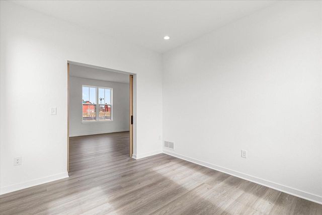 584 Twin Creeks DRIVE, Dousman, WI 53118