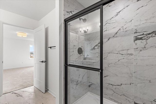 584 Twin Creeks DRIVE, Dousman, WI 53118