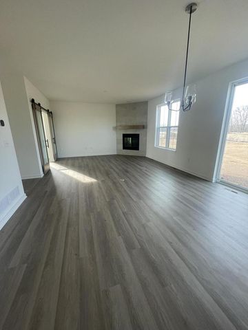 584 Twin Creeks DRIVE, Dousman, WI 53118