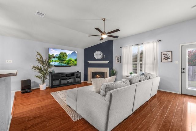 8421 Cactus Flower Drive, Fort Worth, TX 76131