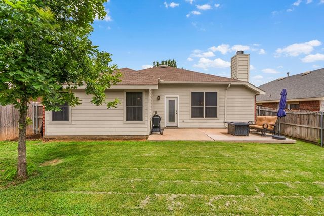 8421 Cactus Flower Drive, Fort Worth, TX 76131