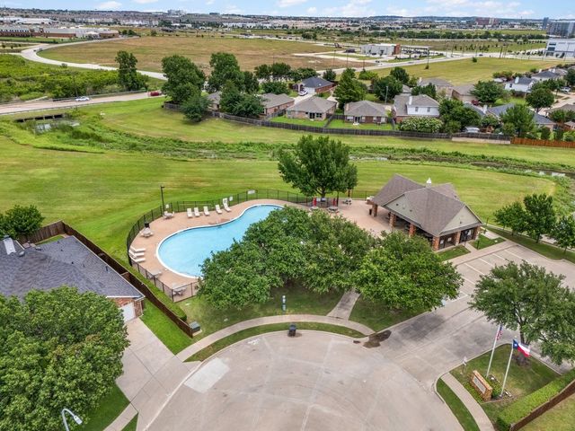 8421 Cactus Flower Drive, Fort Worth, TX 76131