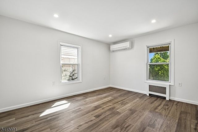 23 Blaine St, Millburn Twp., NJ 07041